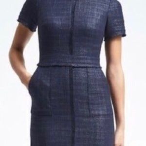 SALE!!! BANANA REPUBLIC Navy Blue Tweed Short-sleeved, dress. Size 2.